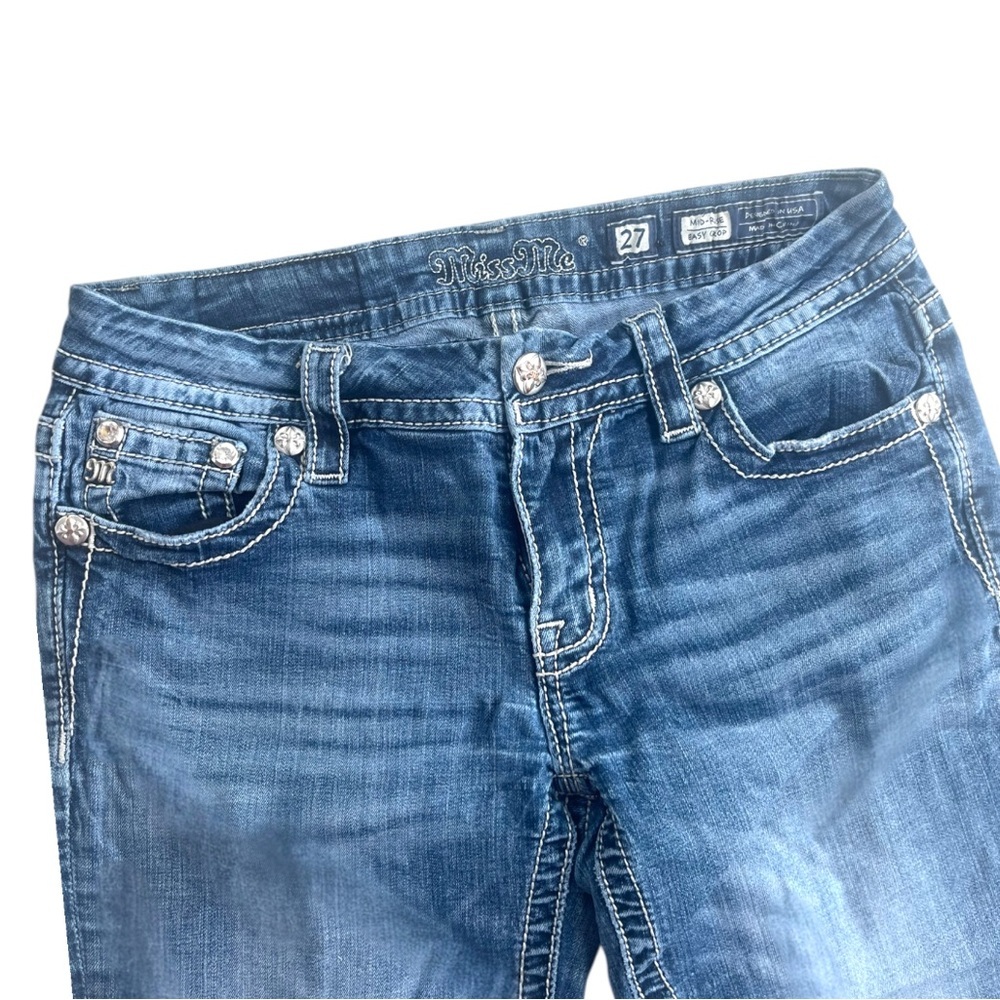 Miss Me Mid Rise Capris - Picture 2 of 6